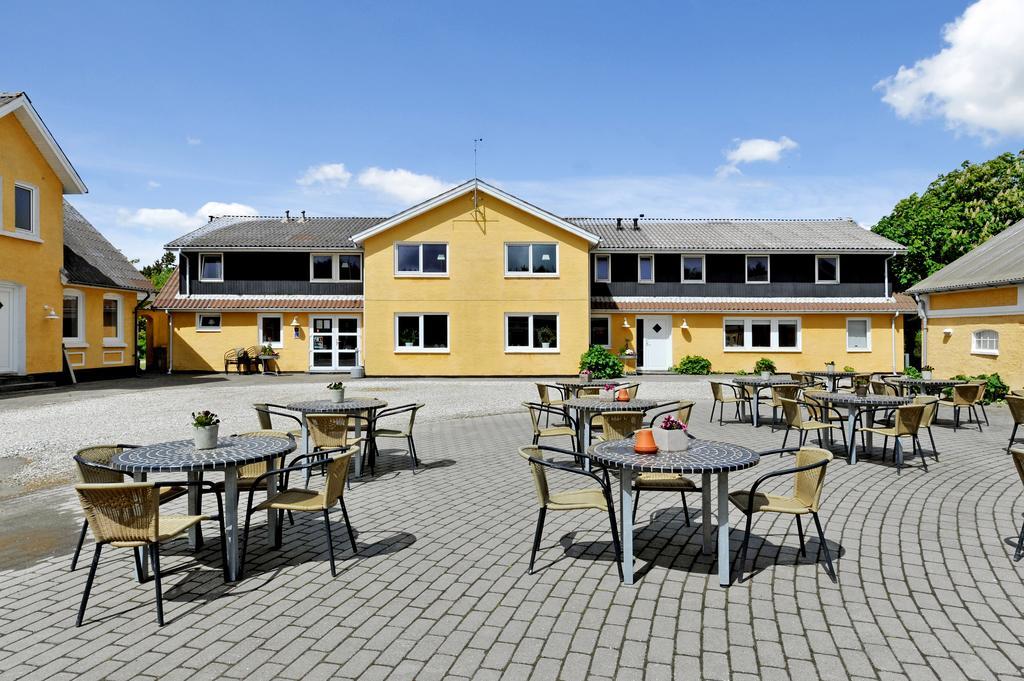 Lonstrup Strandhotel Екстериор снимка
